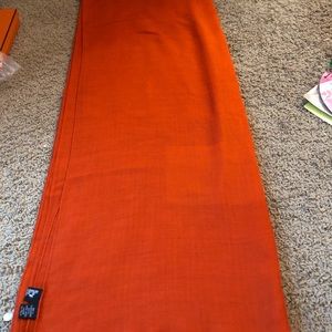 Gorgeous NEW Hermès Scarf